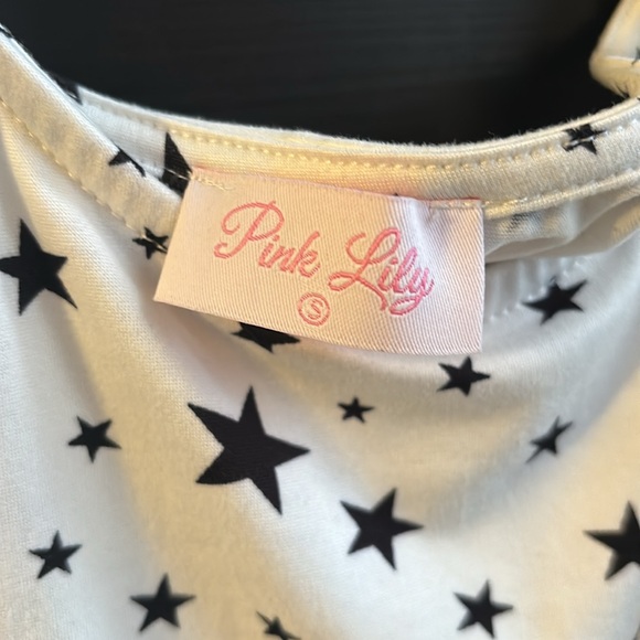 Star-Patterned White bodysuit - Picture 3 of 4